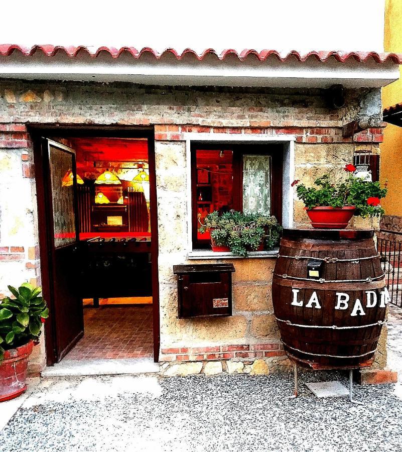 La Badia Hotel Messina Exterior foto